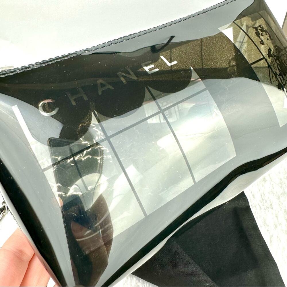 CHANEL Windows Clear and black pouch crossbody, fanny pack, bum bag! RARE! - Picture 5 of 15